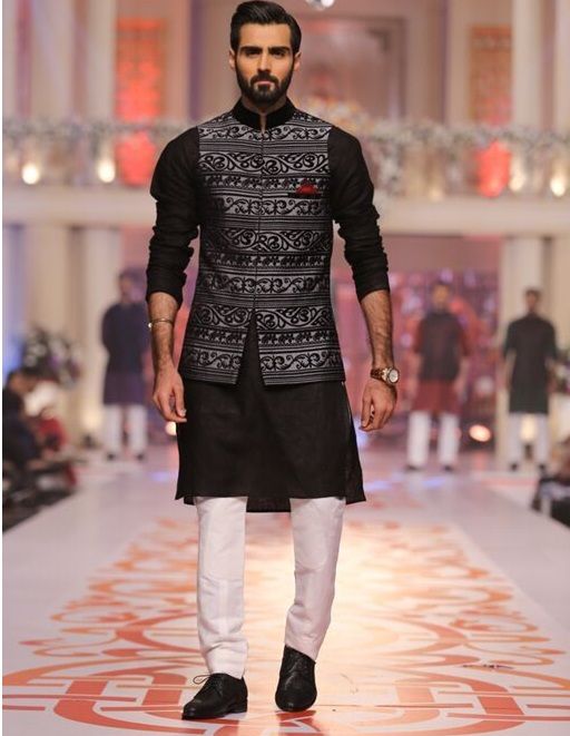 Best Add-ons for your Kurta Pajamas - Nihal Fashions