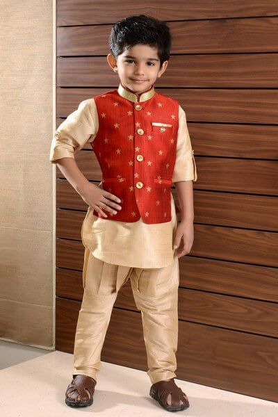 Make your Kid the Center of Attention with Fabulous Kids’ Kurtas - Nihal Fashions