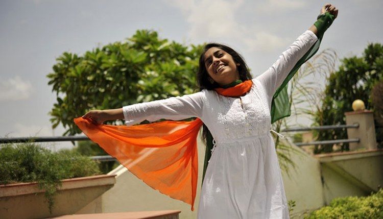 Easy Tips To Dress Up In Tri-Color On Independence Day - Nihal Fashions