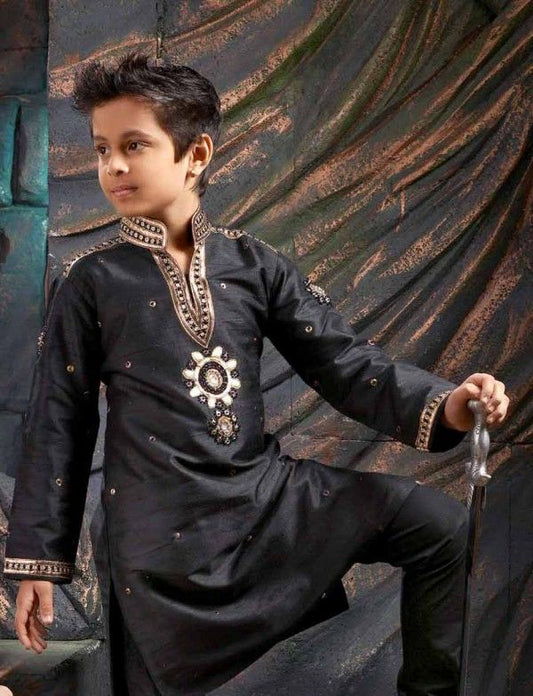 Decide Among The Indian Kidswear And Western Dresses For Kids - Nihal Fashions
