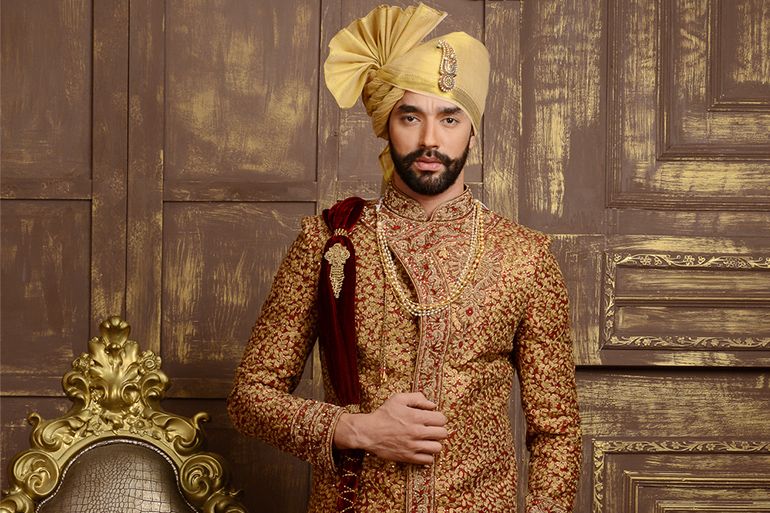 Basic things to consider while buying men’s sherwani online! - Nihal Fashions